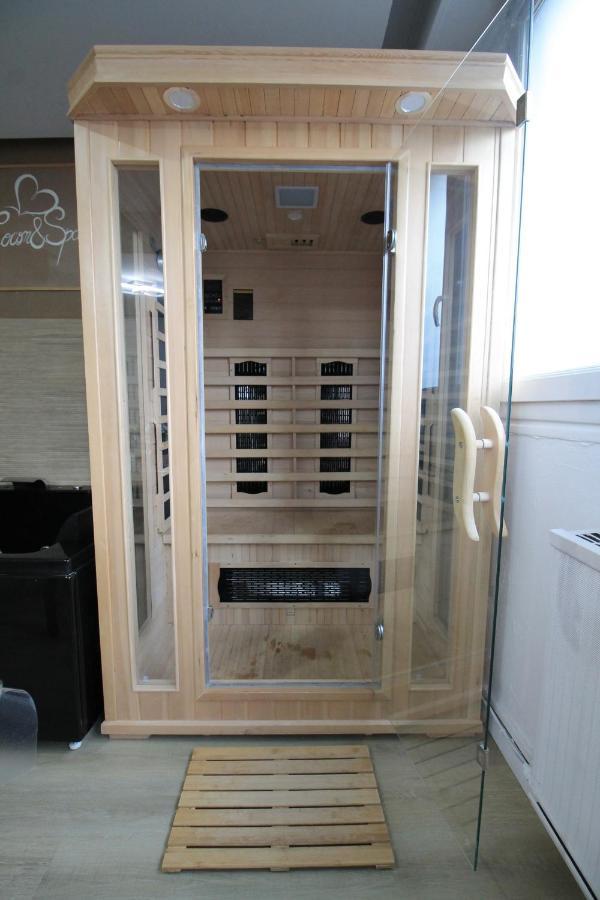 Derniere Reservations Avant Indisponibilite En Septembre Pour 12 Mois, Illimites Jacuzzi Spa Bain A Remous Interieur, Sauna Interieur, Parking Reserve, Vue Et Acces Parc, Prestations Uniques, 1Er Etage Corbeil-Essonnes Exterior foto